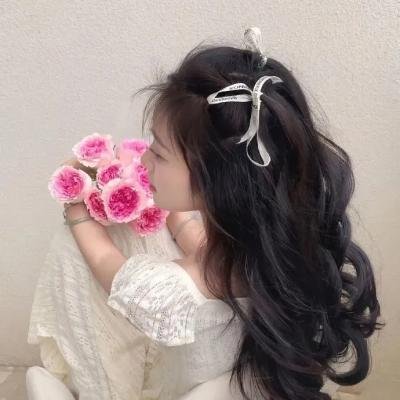 港台老牌艺人隐婚生子传闻，工作室紧急辟谣，72小时引热议